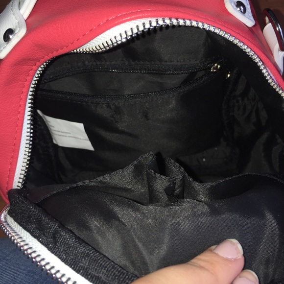 Missimo mini backpack/ purse - Picture 7 of 8